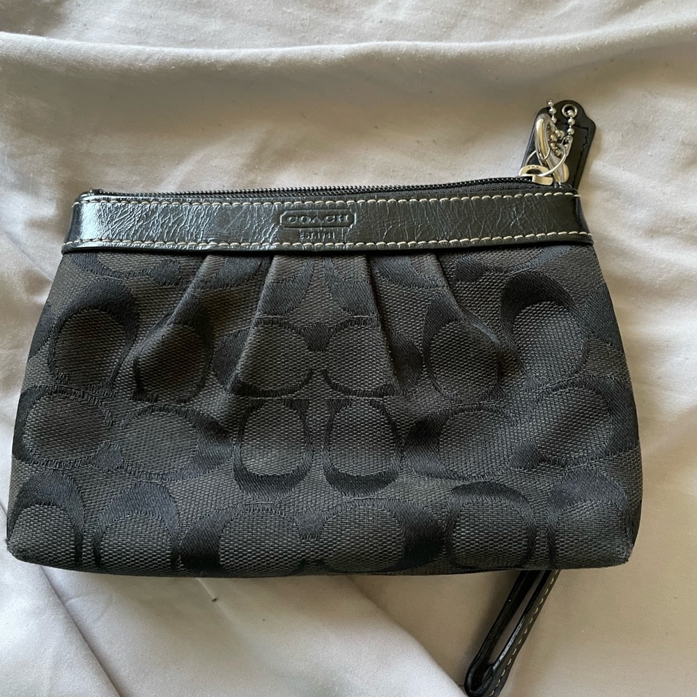 Used Coach Wristlet